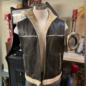 Guess?  VINTAGE GENUINE LEATHER FAUX FUR VEST. Size M